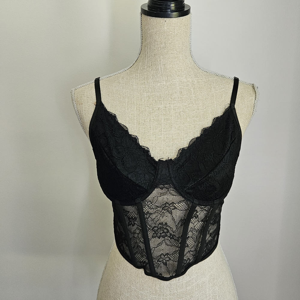 Elegant Black Lace Bustier